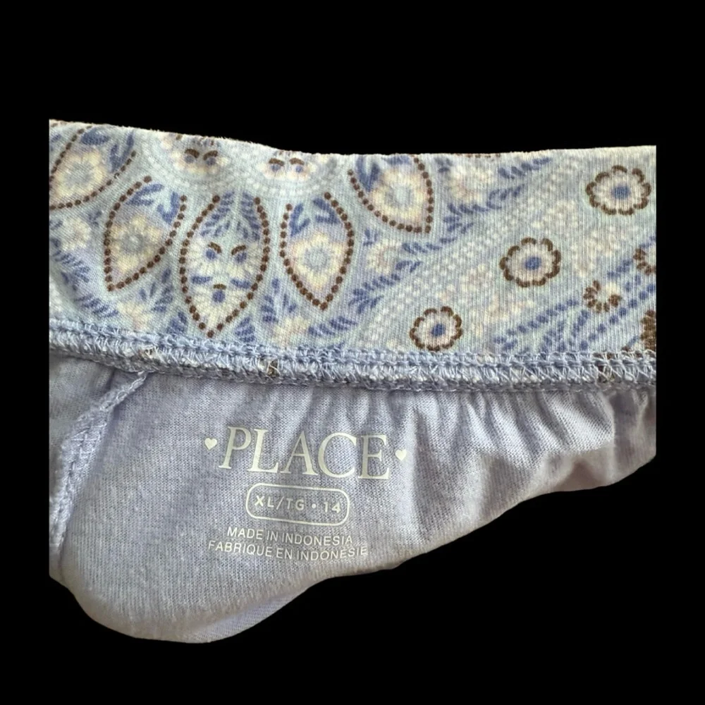 The Children's Place Cream and Blue Bandanna Print‎ Paisley Skort XL 14